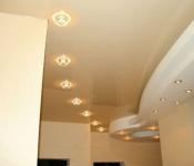 Монтаж точечных встраиваемых светильников в потолок: делаем жизнь ярче